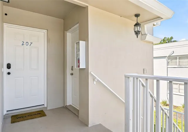 Photo 2 of Condo for sale at 919 Osceola Rd #207, Belleair, FL 33756 | MLS# TB8558977 | Listing updated on 2026-10-20