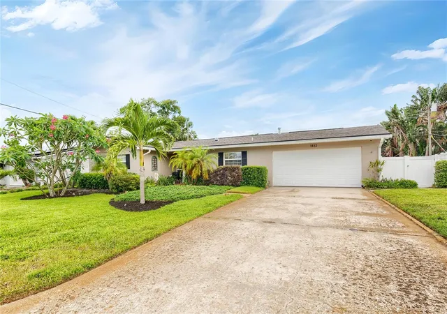 Photo 3 of Single family home for sale at 1832 69th Avenue S, Saint Petersburg, FL 33712 | MLS# TB8558978 | Listing updated on 2026-10-22