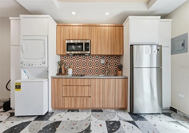 Photo 3 of House for sale at 2009 Corona, San Juan, PR 00911 | MLS# PR9125037 | Listing updated on 2026-10-19