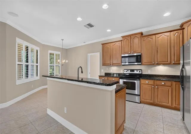 Photo 2 of Single family home for sale at 213 Silver Fls Dr, Apollo Beach, FL 33572 | MLS# TB8558982 | Listing updated on 2026-10-23