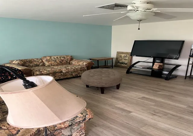 Photo 4 of Single family home for sale at 3159 Pinetree St, Port Charlotte, FL 33952 | MLS# W7890398 | Listing updated on 2026-10-17