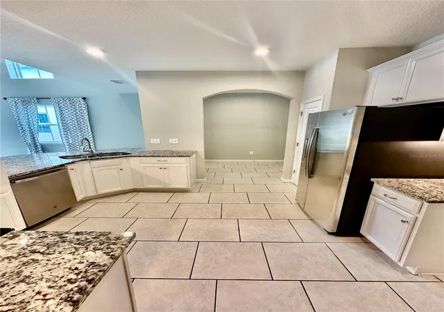Photo 3 of Townhouse for sale at 2113 Laceflower Dr, Brandon, FL 33510 | MLS# A4709927 | Listing updated on 2026-10-22