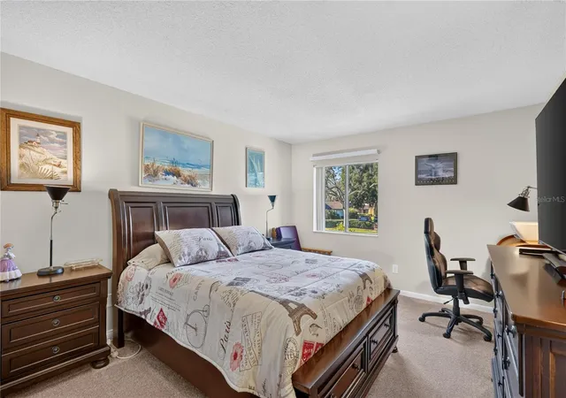 Photo 4 of Condo for sale at 688 Midway Dr #B, Ocala, FL 34472 | MLS# OM734194 | Listing updated on 2026-10-20