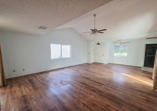 Photo 3 of Single family home for sale at 395 San Jose Dr, Winter Haven, FL 33884 | MLS# P4940202 | Listing updated on 2026-10-27