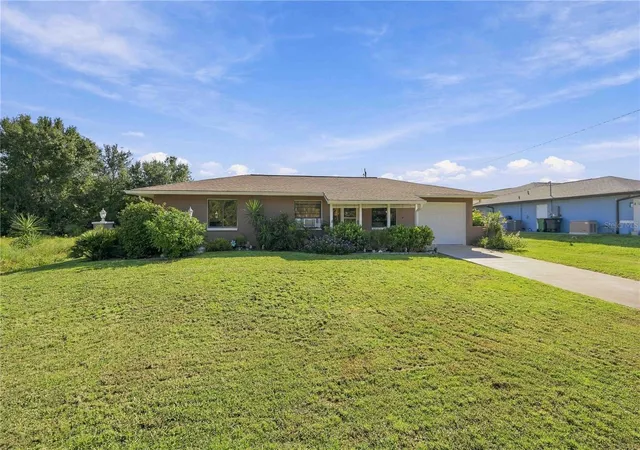 Photo 1 of Single family home for sale at 7320 Yardley St, Englewood, FL 34224 | MLS# D6149224 | Listing updated on 2026-10-28