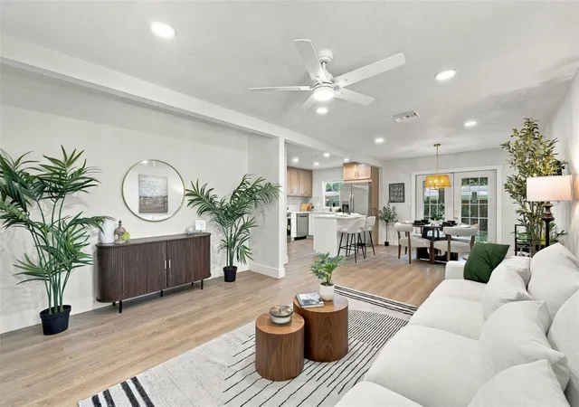 Photo 3 of Single family home for sale at 4506 S Cameron Ave, Tampa, FL 33611 | MLS# TB8559017 | Listing updated on 2026-10-20