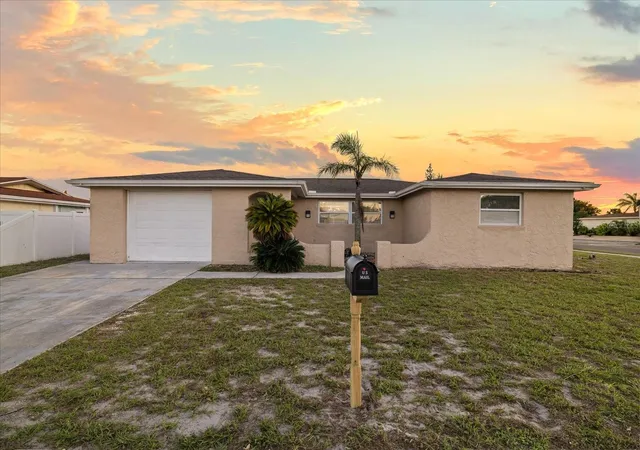Photo 1 of Single family home for sale at 7204 Westcott Dr, Port Richey, FL 34668 | MLS# TB8559019 | Listing updated on 2026-10-17