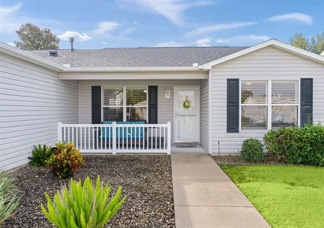 Photo 4 of Single family home for sale at 280 Knoll Pl, The Villages, FL 32162 | MLS# G5119203 | Listing updated on 2026-10-28