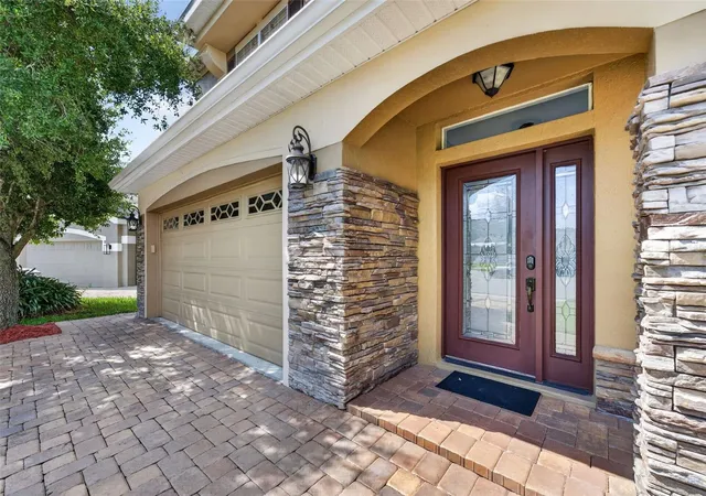 Photo 2 of Single family home for sale at 1321 Osprey Cvs Ct, Orlando, FL 32837 | MLS# O6450640 | Listing updated on 2026-10-28