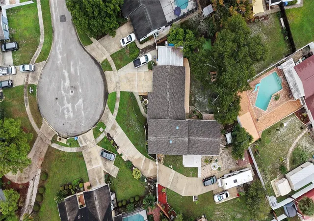 Photo 3 of Single family home for sale at 8344 Fountain Ave, Tampa, FL 33615 | MLS# TB8559033 | Listing updated on 2026-10-20