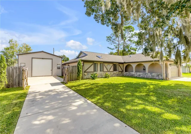 Photo 1 of Sale Pending at 2729 Queen Palm Dr, Edgewater, FL 32141 | MLS# NS1089519 | Listing updated on 2026-10-20