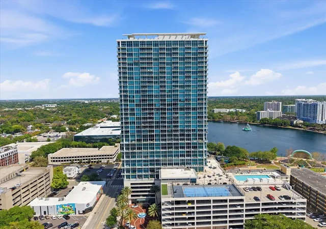 Condo for sale at 150 E Robinson St #3002, ORLANDO, FL 32801 | MLS# O6450657