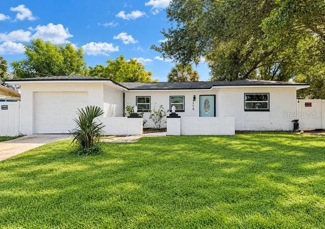 Single family home for sale at 1112 W Hiawatha St, TAMPA, FL 33604 | MLS# TB8559047