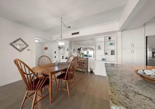 Photo 4 of Condo for sale at 2700 Bayshore Blvd #11404, Dunedin, FL 34698 | MLS# TB8559049 | Listing updated on 2026-10-22