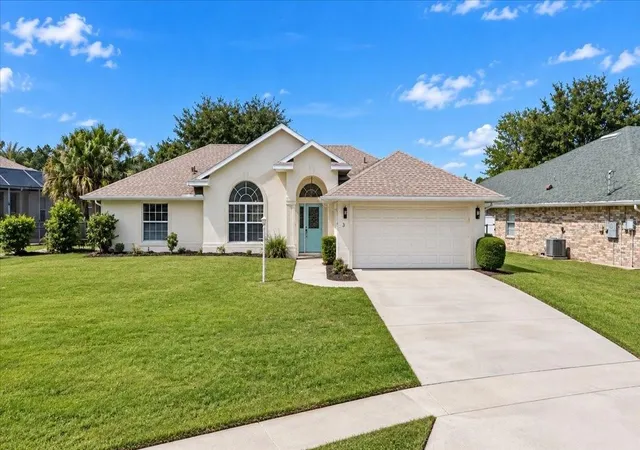 Photo 2 of Single family home for sale at 3 Lewis Dr, Palm Coast, FL 32137 | MLS# FC322189 | Listing updated on 2026-10-20