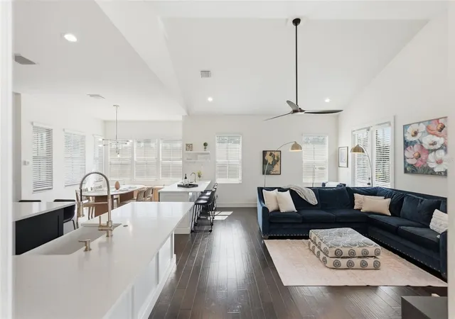 Photo 3 of Townhouse for sale at 1208 5th Street S, Saint Petersburg, FL 33701 | MLS# TB8559065 | Listing updated on 2026-10-22