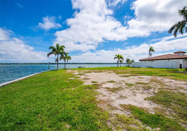 Photo 4 of Land for sale at 840 123rd Avenue, Treasure Island, FL 33706 | MLS# TB8559069 | Listing updated on 2026-10-22