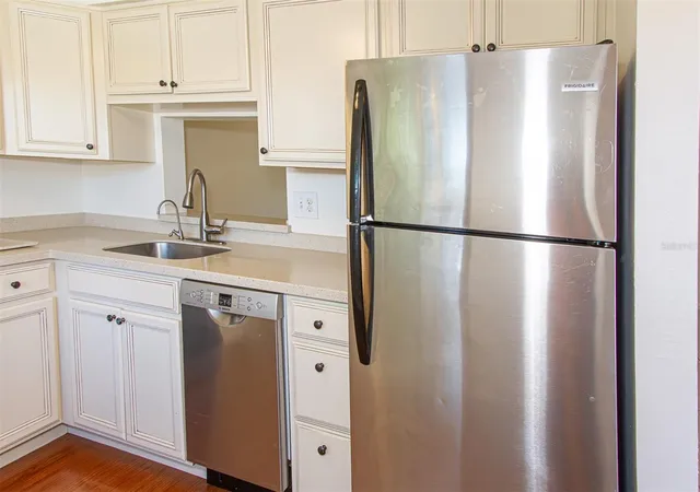 Photo 3 of House for sale at 1701 Pinehurst Rd #15H, Dunedin, FL 34698 | MLS# TB8559077 | Listing updated on 2026-10-22