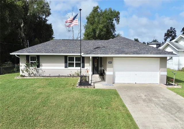 Single family home for sale at 10860 SE 43rd Avenue, BELLEVIEW, FL 34420 | MLS# OM734210