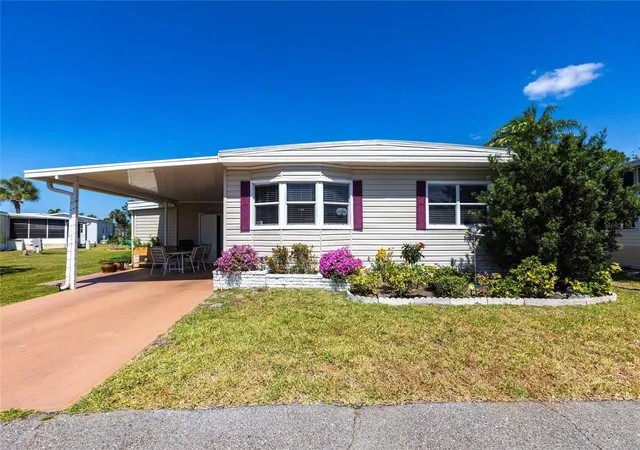 Photo 1 of Manufactured home for sale at 2100 Kings Hwy #847, Port Charlotte, FL 33980 | MLS# C7532161 | Listing updated on 2026-10-22