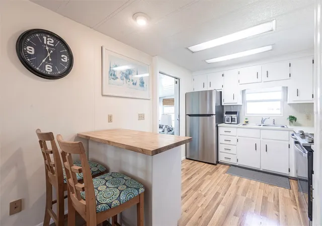 Photo 3 of Manufactured home for sale at 2100 Kings Hwy #847, Port Charlotte, FL 33980 | MLS# C7532161 | Listing updated on 2026-10-22