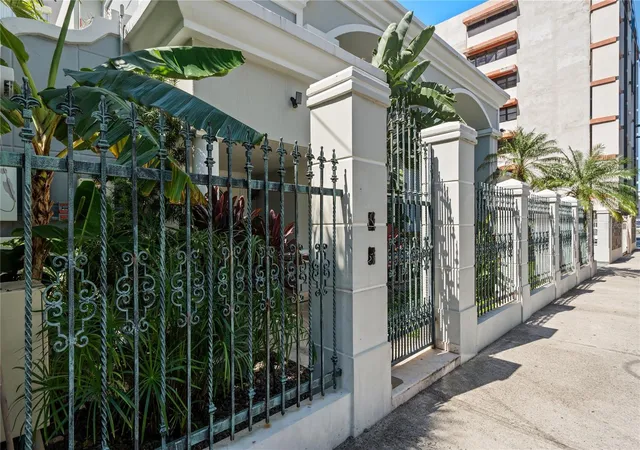 Photo 1 of Single family home for sale at 1204 Avenida Magdalena, San Juan, PR 00907 | MLS# PR9125048 | Listing updated on 2026-10-18