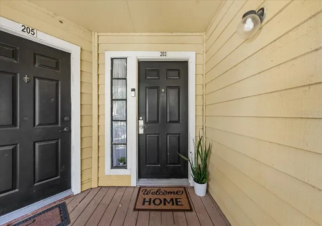 Listing Photo 4 - Condo for sale in building located at 8742 Mallard Reserve Dr, TAMPA, FL 33614 - Unit #203