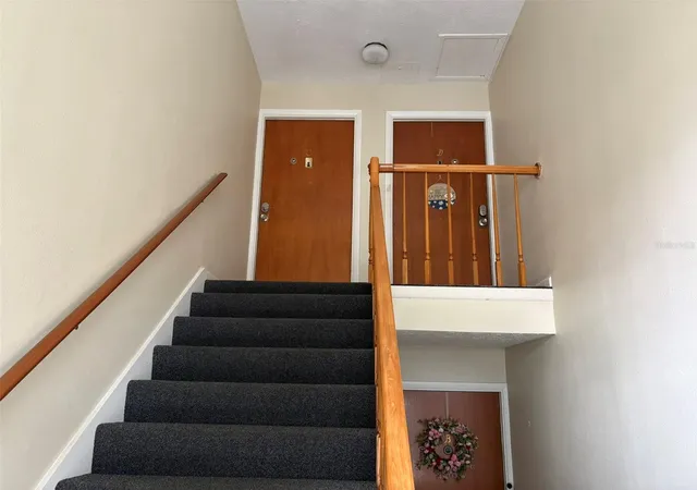 Photo 1 of Condo for sale at 4322 Lake Underhill Rd #D, Orlando, FL 32803 | MLS# O6450696 | Listing updated on 2026-10-21