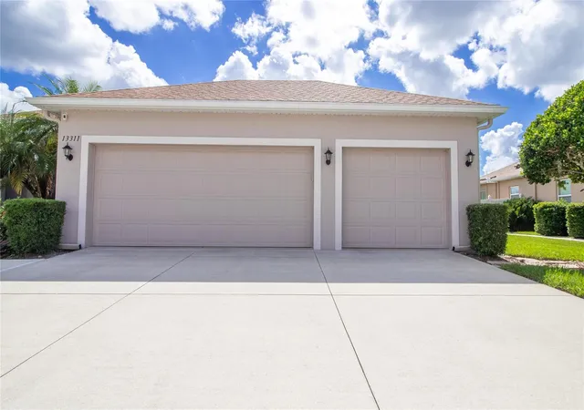 Photo 4 of Single family home for sale at 13311 50th Lane E, Parrish, FL 34219 | MLS# A4709957 | Listing updated on 2026-10-26