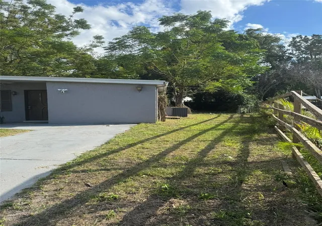 Photo 3 of Single family home for sale at 4743 Drift Tide Dr, New Port Richey, FL 34652 | MLS# TB8559107 | Listing updated on 2026-10-18