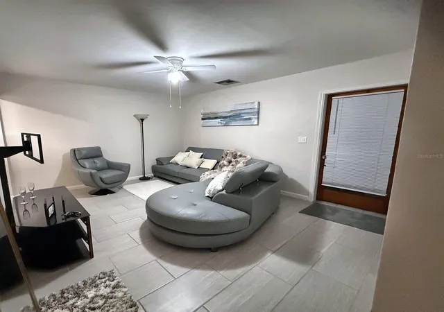 Photo 3 of Single family home for sale at 602 Oppitz Ln, Lakeland, FL 33803 | MLS# O6450702 | Listing updated on 2026-10-18