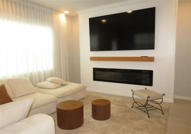Photo 2 of Townhouse for sale at 671 Pothos St, Apopka, FL 32703 | MLS# O6450704 | Listing updated on 2026-10-20