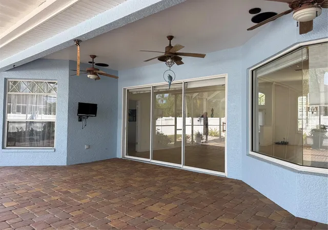 Photo 3 of Single family home for sale at 2311 Oasis Dr, Land O Lakes, FL 34639 | MLS# W7890405 | Listing updated on 2026-10-22
