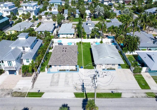 Photo 3 of House for sale at 210 66th Street, Holmes Beach, FL 34217 | MLS# A4709967 | Listing updated on 2026-10-21
