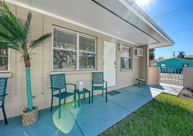 Photo 4 of House for sale at 210 66th Street, Holmes Beach, FL 34217 | MLS# A4709967 | Listing updated on 2026-10-21