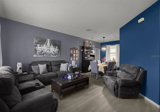 Photo 3 of Single family home for sale at 633 Linnet Ct, Kissimmee, FL 34759 | MLS# S5159733 | Listing updated on 2026-10-18