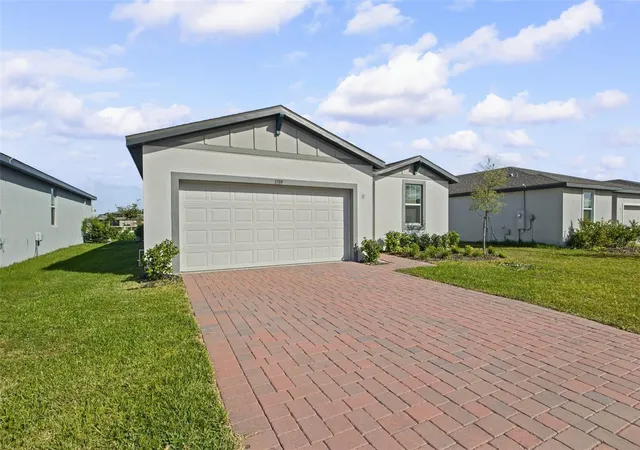 Photo 2 of Single family home for sale at 3789 Giorgio Dr, Winter Haven, FL 33884 | MLS# P4940205 | Listing updated on 2026-10-23