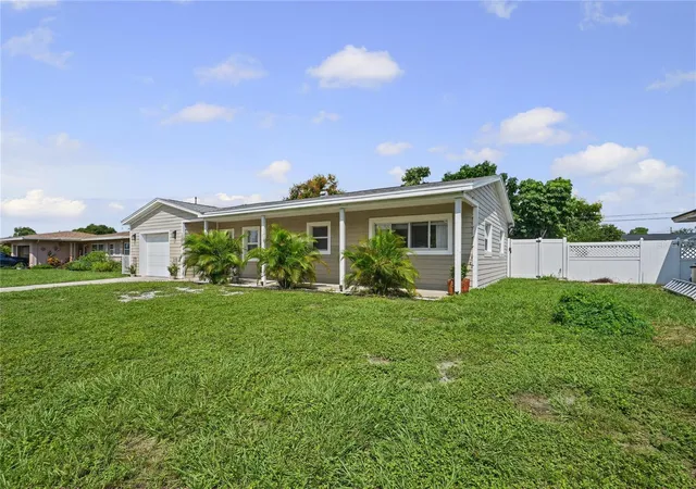 Photo 2 of Single family home for sale at 13833 Dominica Dr, Seminole, FL 33776 | MLS# O6450715 | Listing updated on 2026-10-20