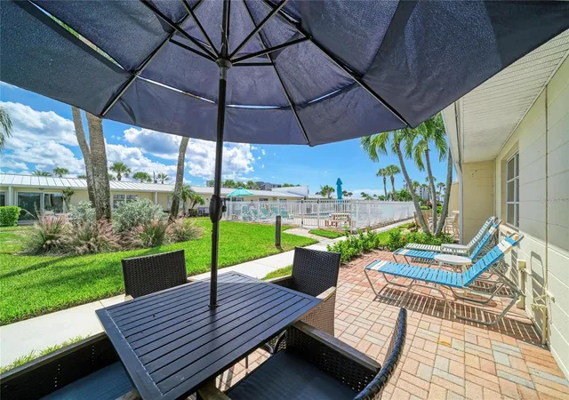 Photo 4 of Condo for sale at 5830 Midnight Pass Rd #38, Sarasota, FL 34242 | MLS# A4709971 | Listing updated on 2026-10-27