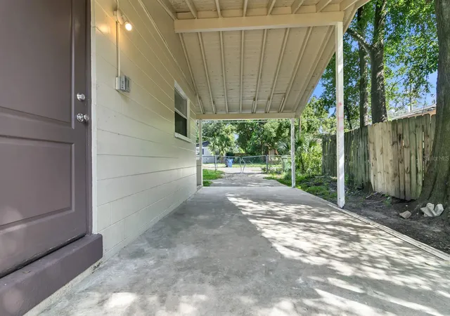 Photo 3 of Single family home for sale at 10012 N 14th Street, Tampa, FL 33612 | MLS# TB8559131 | Listing updated on 2026-10-20