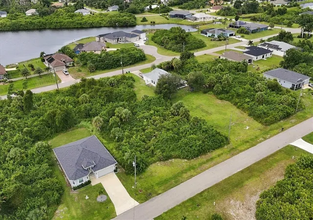 Photo 2 of Land for sale at 173 Wright Dr, Rotonda West, FL 33947 | MLS# D6149232 | Listing updated on 2026-10-20