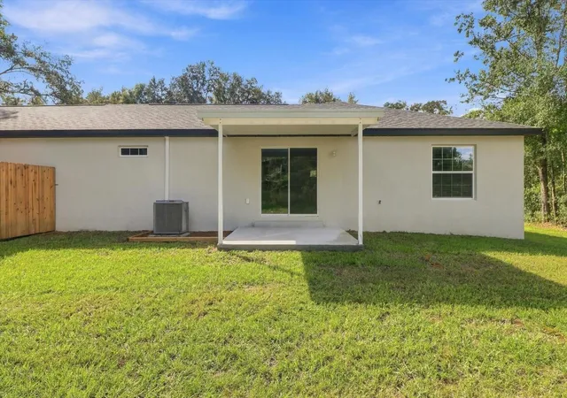 Photo 2 of House for sale at 5967 NW 14th Street, Ocala, FL 34482 | MLS# OM734221 | Listing updated on 2026-10-22