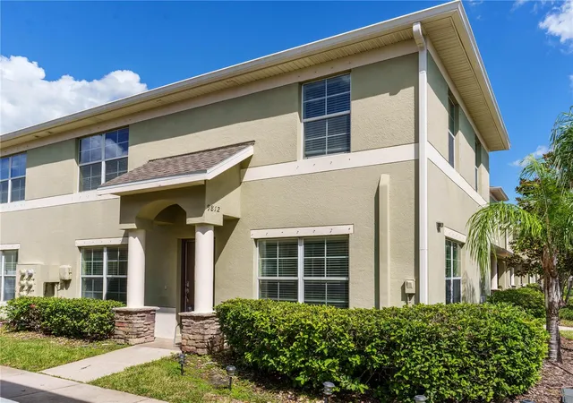 Townhouse for sale at 9812 Trumpet Vine Loop, TRINITY, FL 34655 | MLS# W7890408