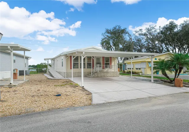 Manufactured home for sale at 58 Silversides St, LAKE WALES, FL 33898 | MLS# K4903891