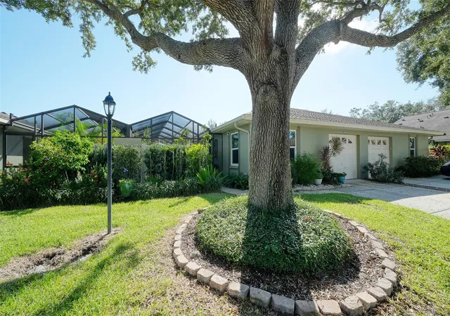 Photo 1 of House for sale at 4091 Ctr Pointe Pl #40A, Sarasota, FL 34233 | MLS# A4709979 | Listing updated on 2026-10-22