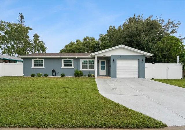 Single family home for sale at 6337 Lido Ct, ORLANDO, FL 32807 | MLS# O6450752