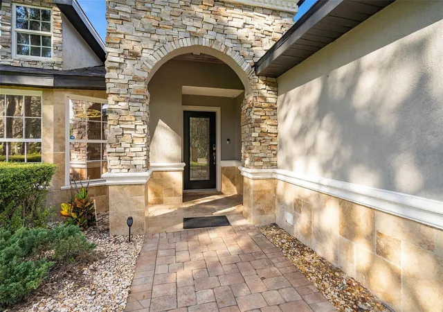 Photo 1 of Single family home for sale at 39250 Forest Dr, Eustis, FL 32736 | MLS# G5119213 | Listing updated on 2026-10-20