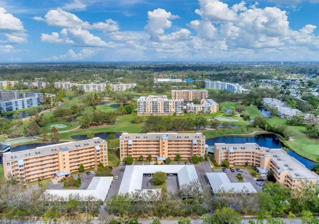 Listing Photo 2 - Condo for sale in building located at 4530 Pinebrook Cir, Bradenton, FL 34209 - Unit #208