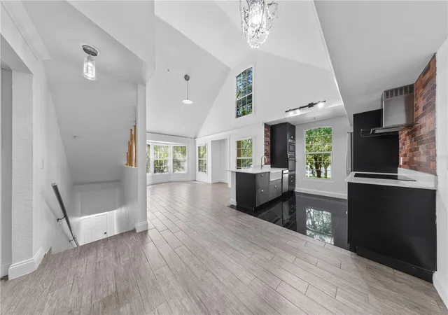 Listing Photo 5 - Condo for sale in building located at 6352 Raleigh St, ORLANDO, FL 32835 - Unit #1412