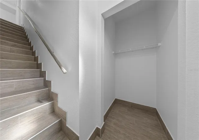 Listing Photo 4 - Condo for sale in building located at 6352 Raleigh St, ORLANDO, FL 32835 - Unit #1412